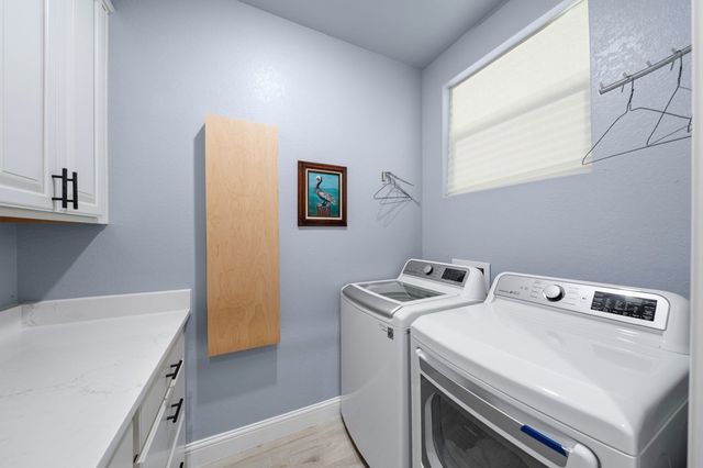 1703 N Valencia Dr, Kerrville, TX 78028