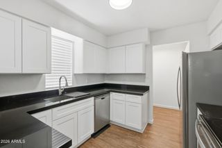 231 N Robson Apt 7, Mesa, AZ 85201