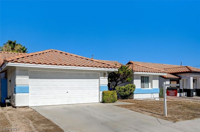 4822 Hunters Run Drive, North Las Vegas, NV 89031
