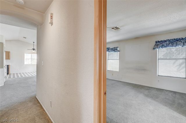 4822 Hunters Run Drive, North Las Vegas, NV 89031