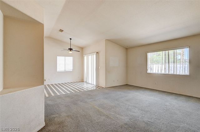 4822 Hunters Run Drive, North Las Vegas, NV 89031