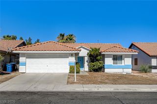4822 Hunters Run Drive, North Las Vegas, NV 89031