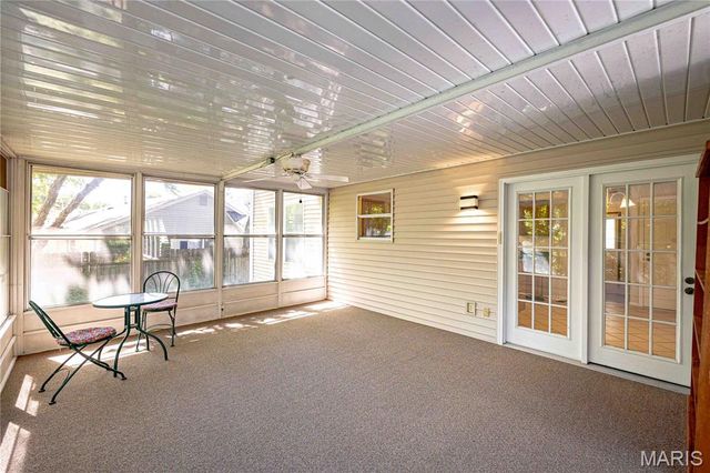 2054 Krause Hill Place Place, Florissant, MO 63031