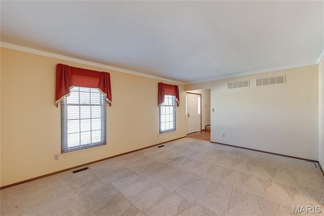 2054 Krause Hill Place Place, Florissant, MO 63031