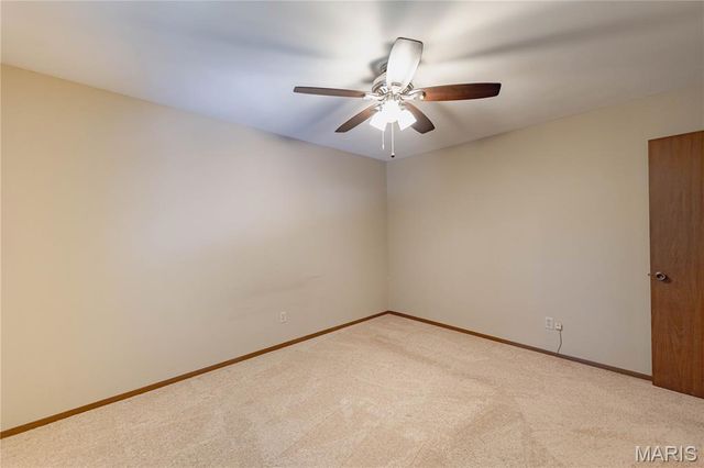 2054 Krause Hill Place Place, Florissant, MO 63031