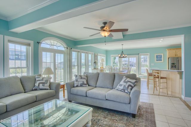 306 Marina Way, N Topsail Beach, NC 28460