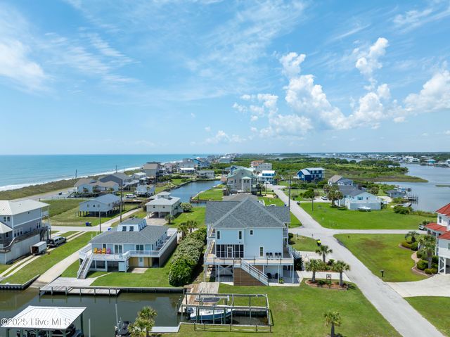 306 Marina Way, N Topsail Beach, NC 28460