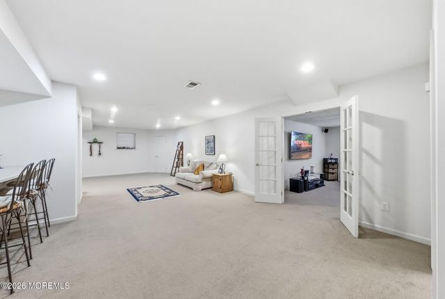 75 Columbia Court, Freehold, NJ 07728