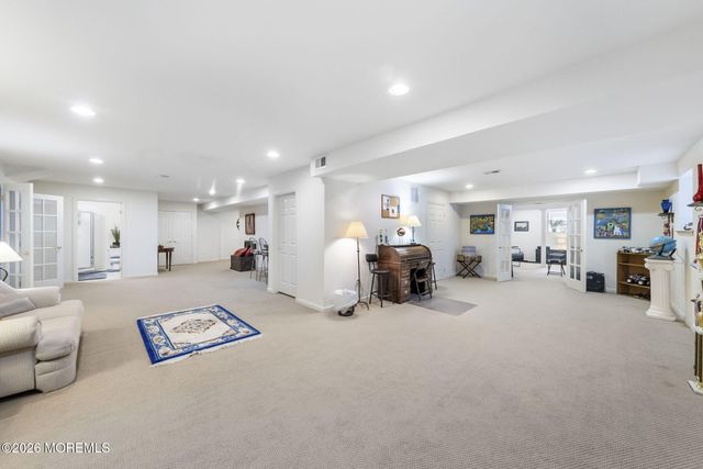 75 Columbia Court, Freehold, NJ 07728