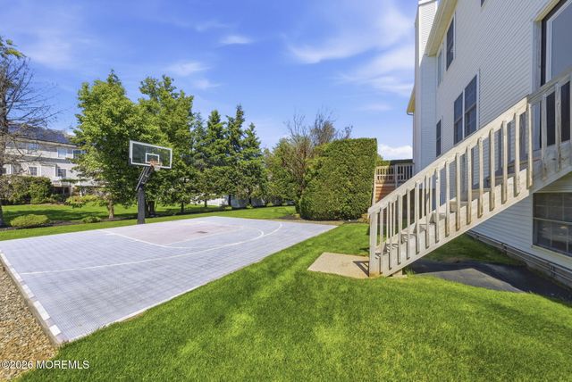 75 Columbia Court, Freehold, NJ 07728