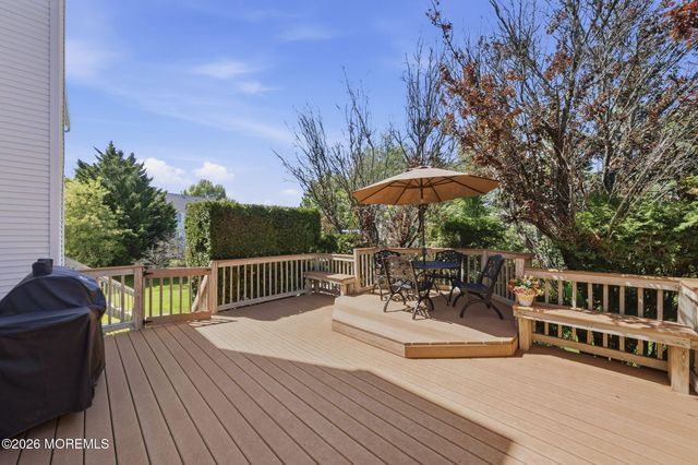 75 Columbia Court, Freehold, NJ 07728