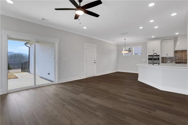 162 Marble Tree Way, Ball Ground, GA 30107