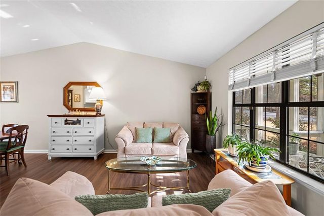 635 Cranberry Trail, Roswell, GA 30076