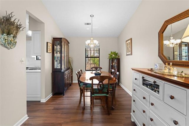 635 Cranberry Trail, Roswell, GA 30076