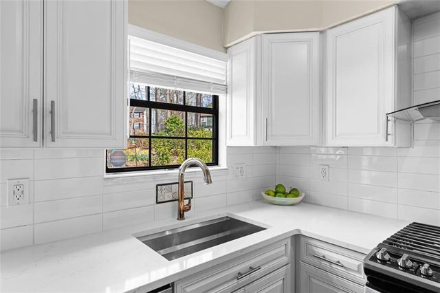 635 Cranberry Trail, Roswell, GA 30076