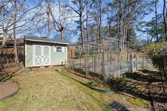 635 Cranberry Trail, Roswell, GA 30076