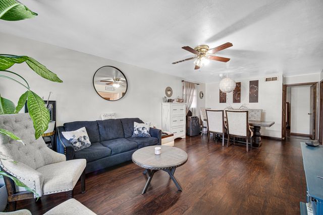 1226 Arnold Avenue, Rockford, IL 61108