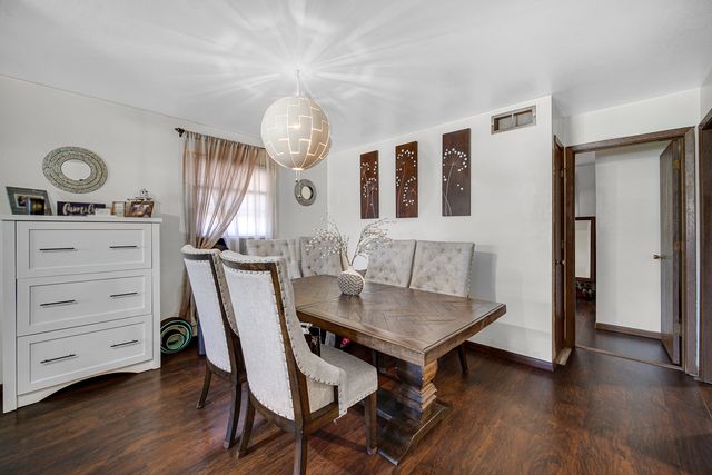 1226 Arnold Avenue, Rockford, IL 61108