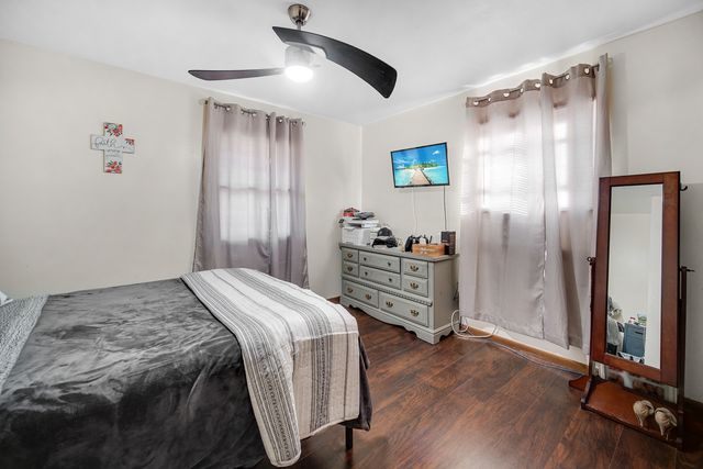 1226 Arnold Avenue, Rockford, IL 61108