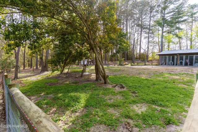 160 T Johnson Road, Carthage, NC 28327