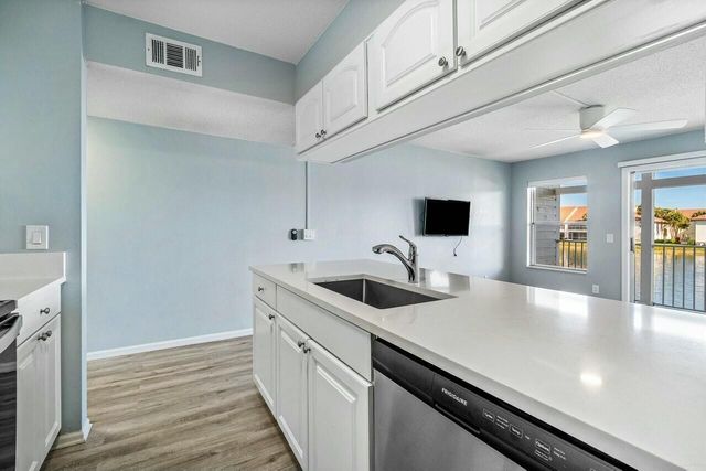 159 Cypress Point Drive, Palm Beach Gardens, FL 33418
