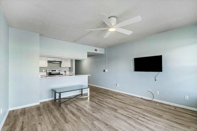 159 Cypress Point Drive, Palm Beach Gardens, FL 33418