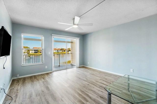 159 Cypress Point Drive, Palm Beach Gardens, FL 33418