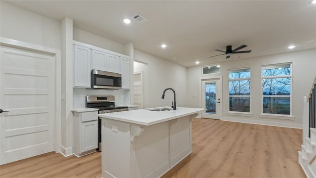 1861 LAPIS Avenue, Centerton, AR 72719