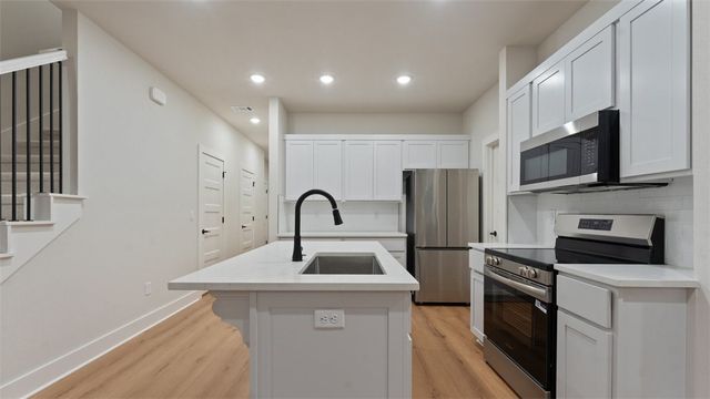 1861 LAPIS Avenue, Centerton, AR 72719