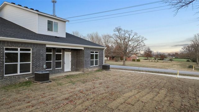 1861 LAPIS Avenue, Centerton, AR 72719