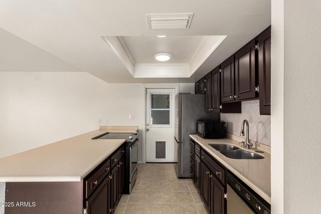 8450 E INDIANOLA Avenue, Scottsdale, AZ 85251