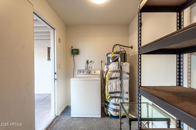 8450 E INDIANOLA Avenue, Scottsdale, AZ 85251