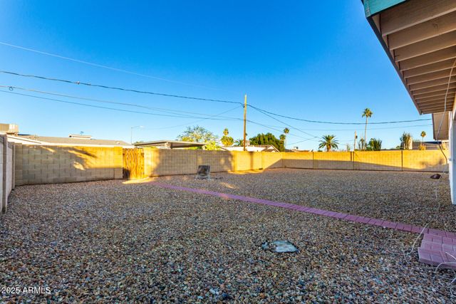 8450 E INDIANOLA Avenue, Scottsdale, AZ 85251