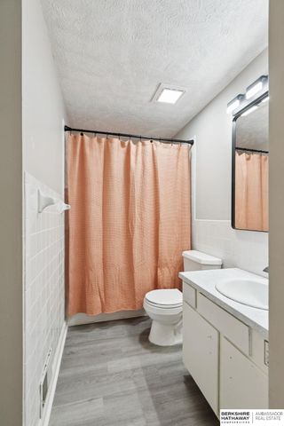 6729 S 135th Avenue, Omaha, NE 68137