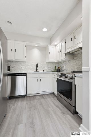 6729 S 135th Avenue, Omaha, NE 68137