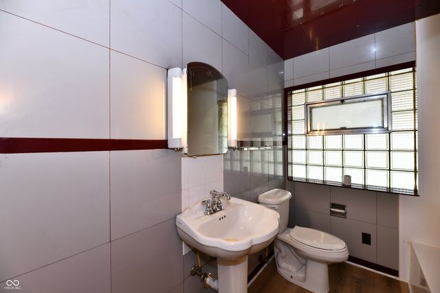 1309 N Butler Avenue, Indianapolis, IN 46219