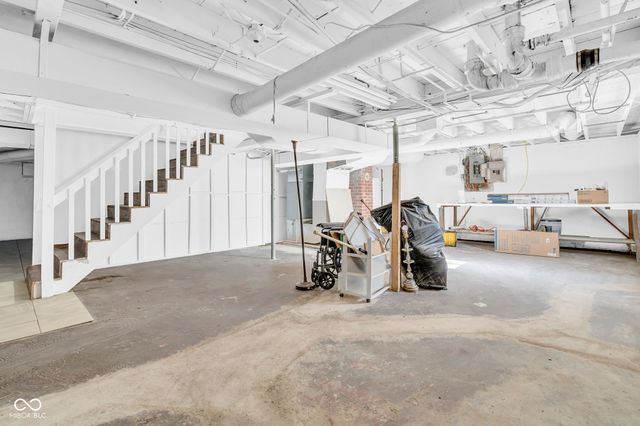 700 Highwood Avenue, Greencastle, IN 46135