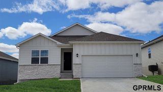 12914 S 66th Avenue, Papillion, NE 68157