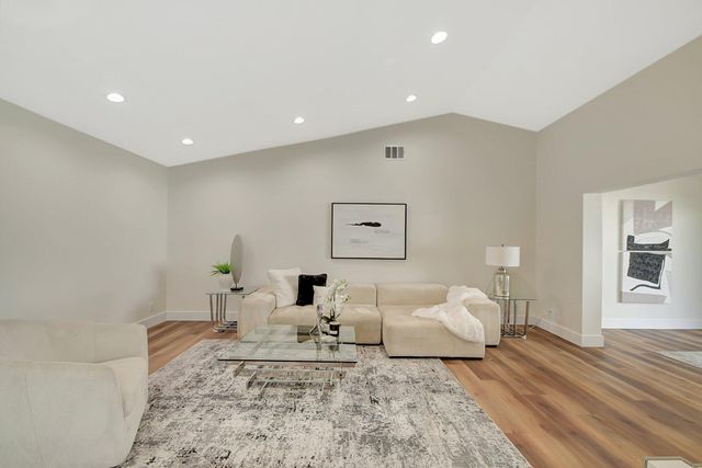 21440 Campo Allegro Drive, Boca Raton, FL 33433