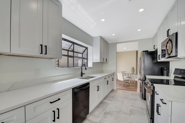 21440 Campo Allegro Drive, Boca Raton, FL 33433