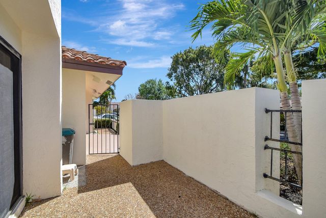 21440 Campo Allegro Drive, Boca Raton, FL 33433