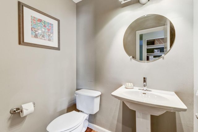 1100 Azie Morton RD 1102, Austin, TX 78704