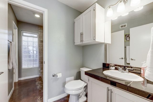 1100 Azie Morton RD 1102, Austin, TX 78704