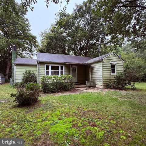 6917 MARKET ST, Mays Landing, NJ 08330