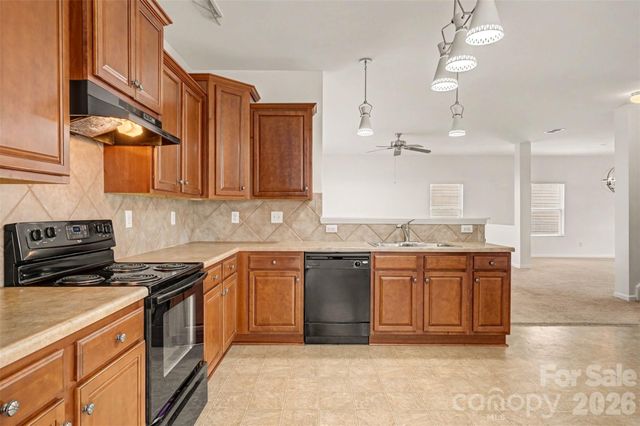 1061 Regal Manor Lane, Fort Mill, SC 29715