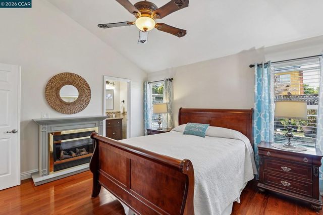 36874 Laurel St, Newark, CA 94560