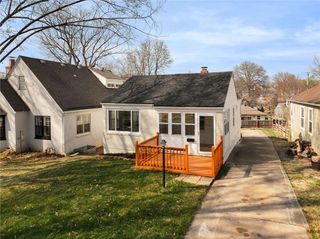 822 E 72nd Street, Kansas City, MO 64131