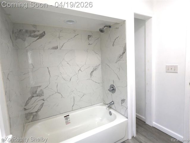 5225 Three Mile Drive, Detroit, MI 48224