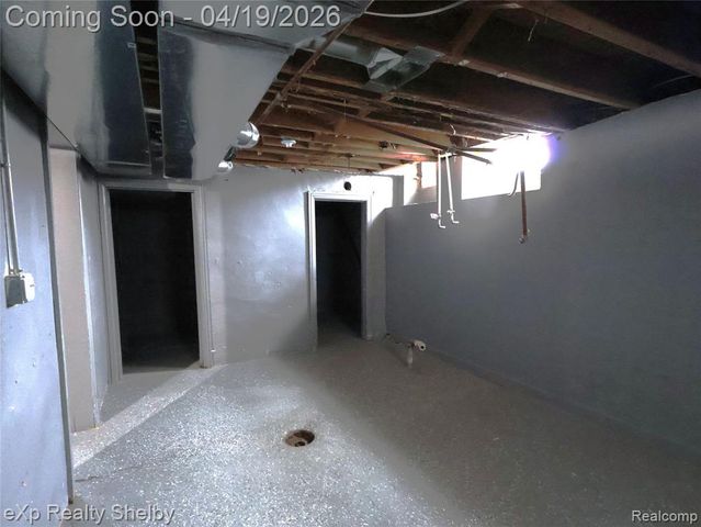 5225 Three Mile Drive, Detroit, MI 48224