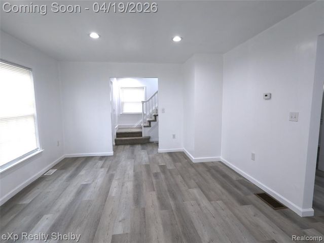 5225 Three Mile Drive, Detroit, MI 48224